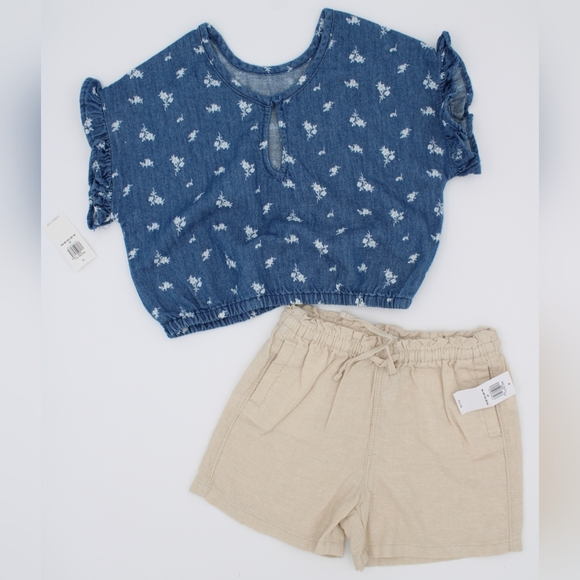 Old Navy Other - Girls Old Navy 2pc Outfit – Denim Floral Top & Shorts, Size 3T (NWT)